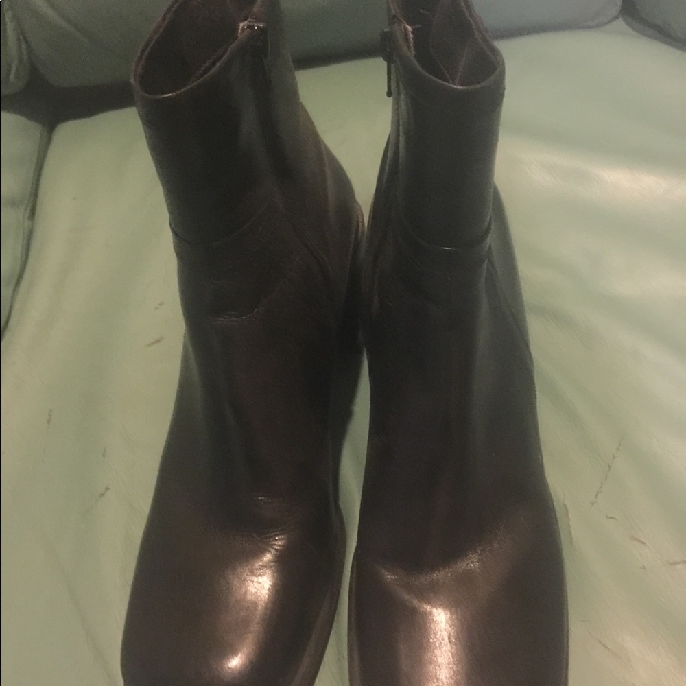 Nine West Black boots  M9